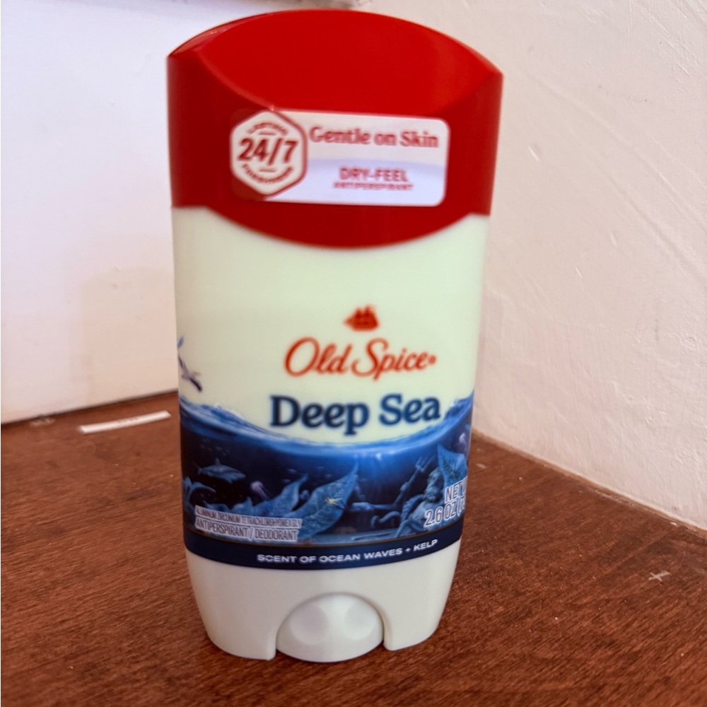 NWT Old Spice Deep Sea Deodorant